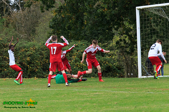 141018 maidenhead U13 v Binfield 1-1 (58)