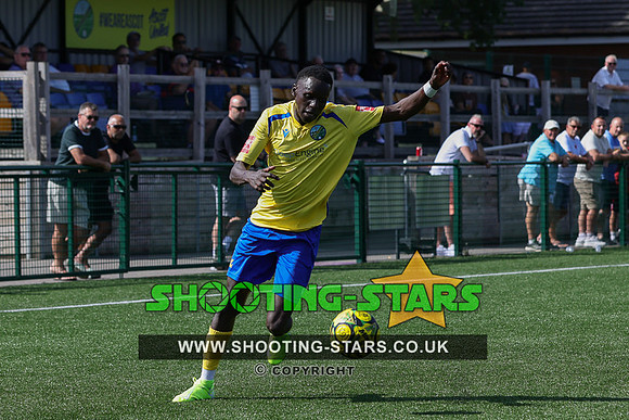 250825 Ascot v  Southall 2-0-0004