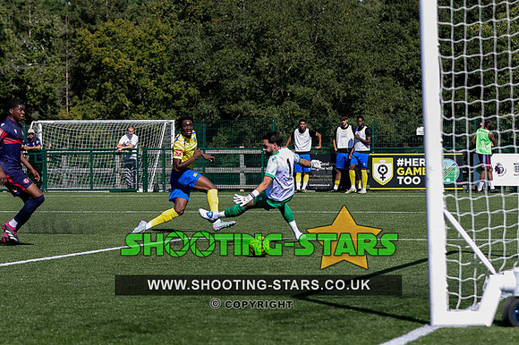 250825 Ascot v  Southall 2-0-0040
