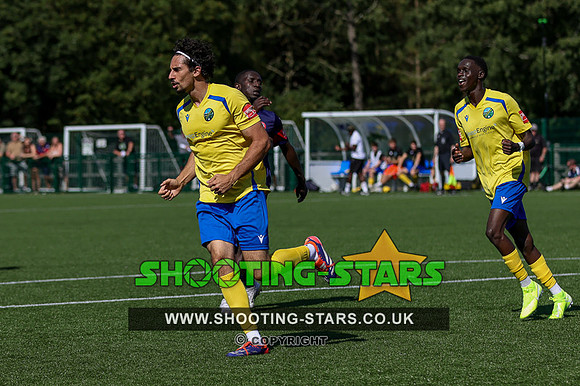 250825 Ascot v  Southall 2-0-0097