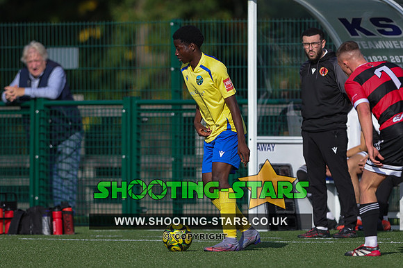 251011 Ascot v Bedfont-0240