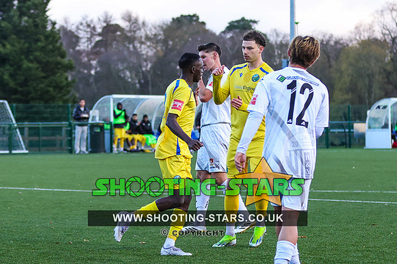 251206 Ascot v Hayes Yeading-0051