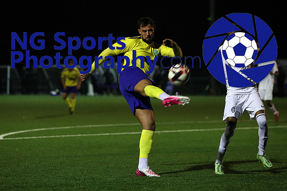 22/11/2022 ,Ascot Utd vs Hilltop FC, NG Sports Photography