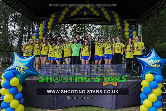 Ascot-Girls-2006Pres-0138