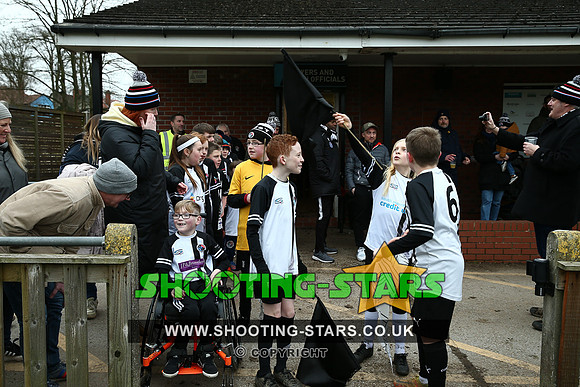 230311 Ascot v W Didsbury Chrton FAVase-0067