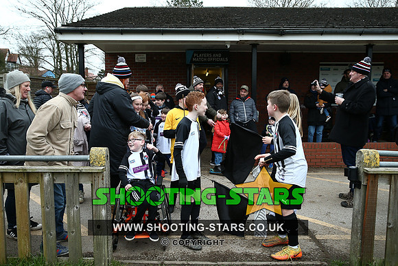 230311 Ascot v W Didsbury Chrton FAVase-0068