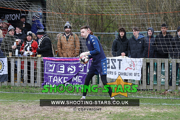 230311 Ascot v W Didsbury Chrton FAVase-0055