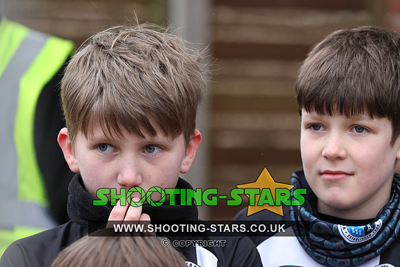 230311 Ascot v W Didsbury Chrton FAVase-0084