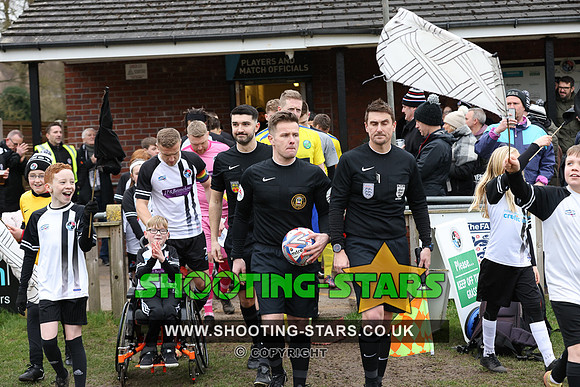 230311 Ascot v W Didsbury Chrton FAVase-0104