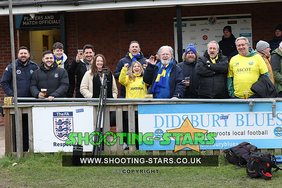 230311 Ascot v W Didsbury Chrton FAVase-0003