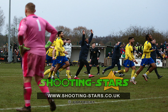 230311 Ascot v W Didsbury Chrton FAVase-0745