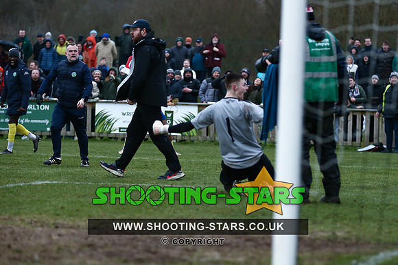 230311 Ascot v W Didsbury Chrton FAVase-0772