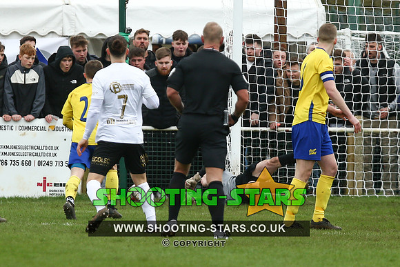 230401 Ascot v Corsham FA Vase SF-0208