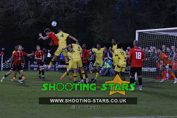 230426 Bracknell Town v Chesham UTD-0305