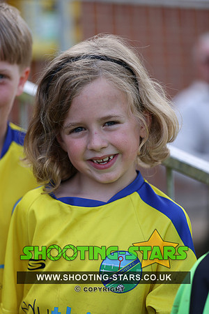 230430 Ascot v N Greenford Mascots-0010