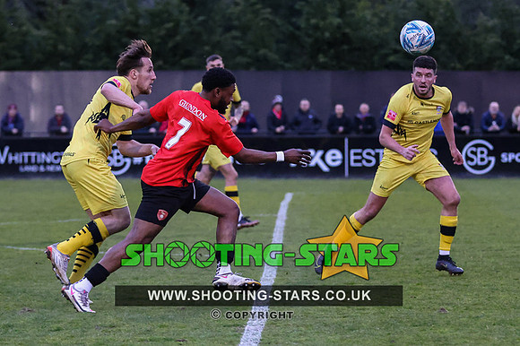 230426 Bracknell Town v Chesham UTD-0185