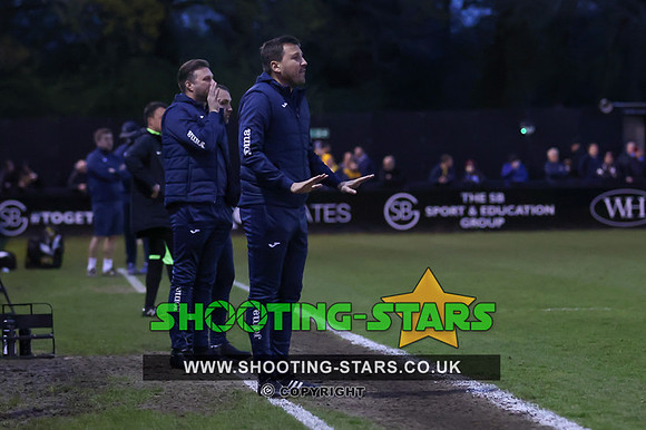 230426 Bracknell Town v Chesham UTD-0297