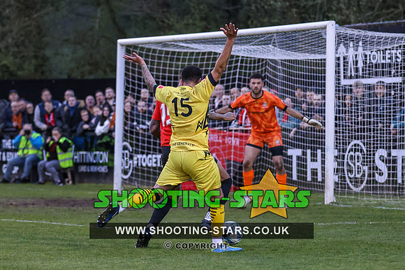 230426 Bracknell Town v Chesham UTD-0235