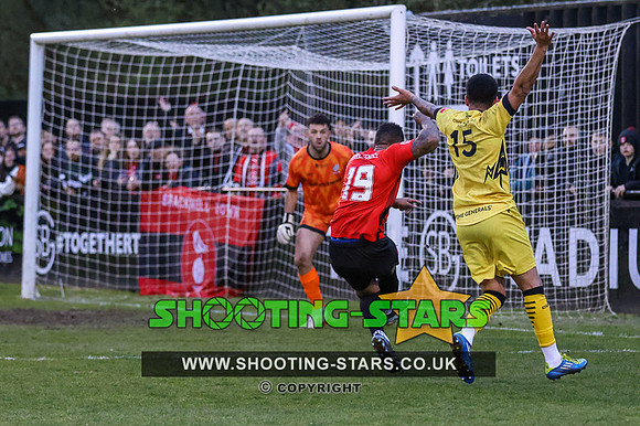 230426 Bracknell Town v Chesham UTD-0240