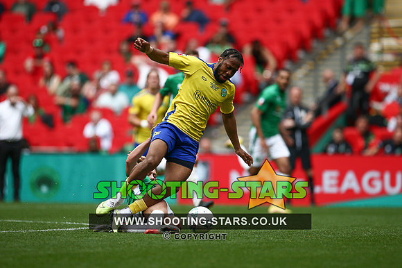 Ascot v Newport FA Vase Wembley-1437