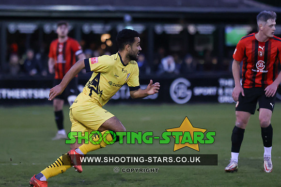 230426 Bracknell Town v Chesham UTD-0288