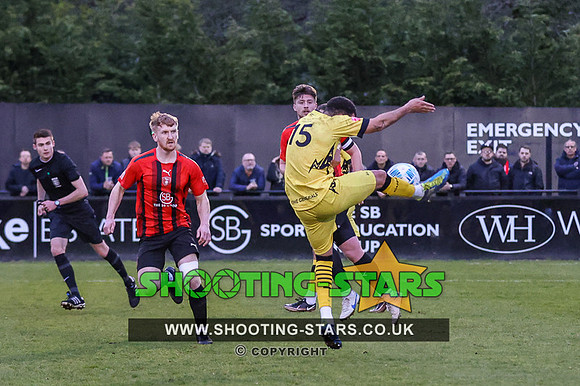 230426 Bracknell Town v Chesham UTD-0219