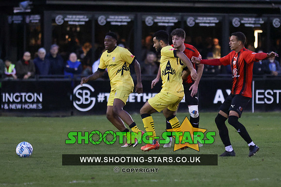 230426 Bracknell Town v Chesham UTD-0285