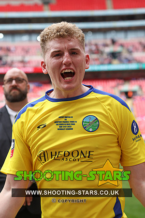 Ascot v Newport FA Vase Wembley-2016