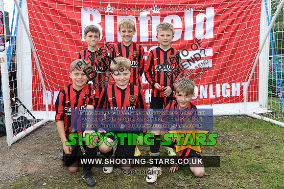U8BFC24PRES-0057