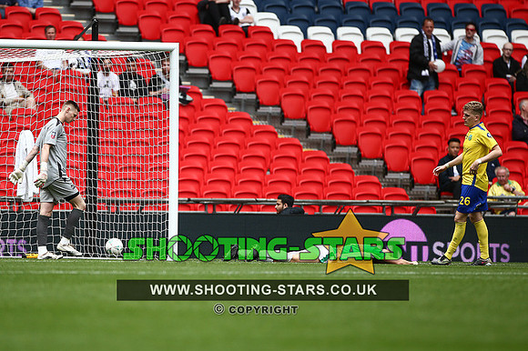 Ascot v Newport FA Vase Wembley-1410