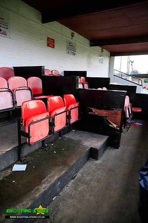 Bracknell Town 22May2016-0006