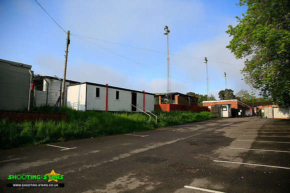 Bracknell Town 22May2016-0025