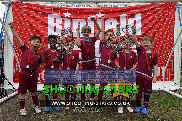 U8BFC24PRES-0023