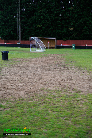 Bracknell Town 22May2016-0012