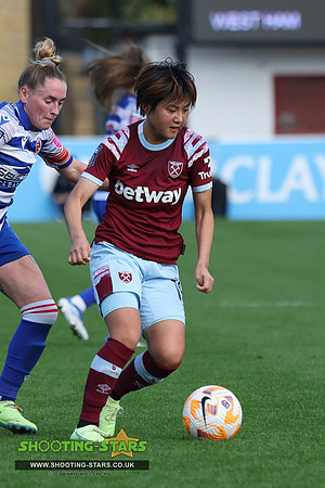 221023 Reading FCW v Westham UFCW-0227