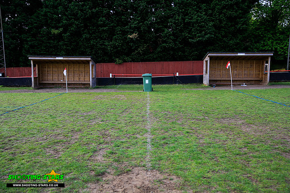 Bracknell Town 22May2016-0014