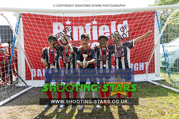 U9BFC24-PRES-0079