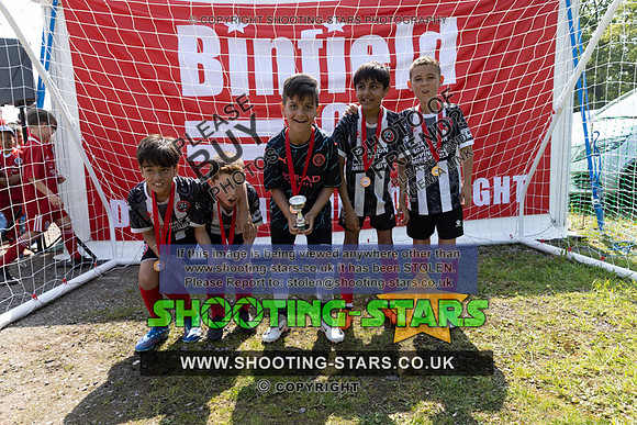 U9BFC24-PRES-0083