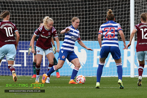 221023 Reading FCW v Westham UFCW-0268