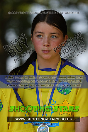 AUPRES25-GIRLS-0119