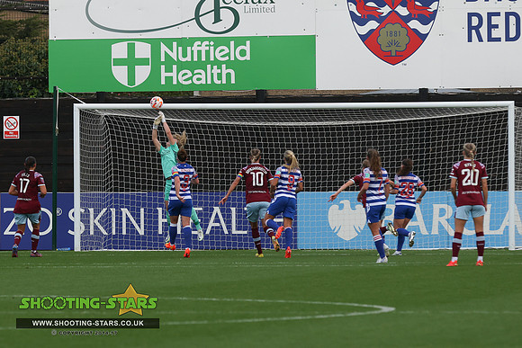 221023 Reading FCW v Westham UFCW-0207
