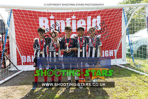 U9BFC24-PRES-0076