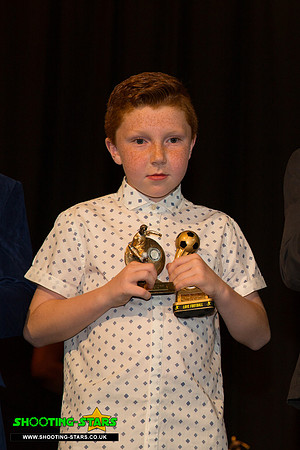 _D3X4895