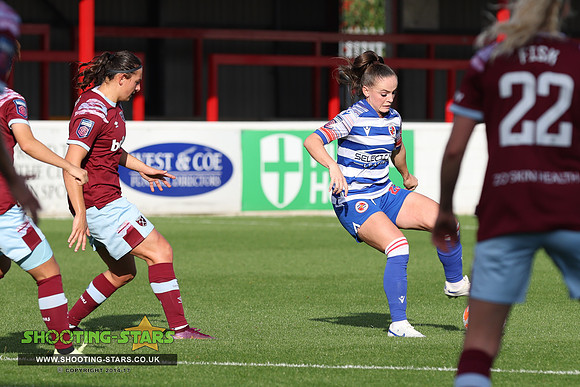 221023 Reading FCW v Westham UFCW-0151