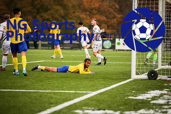 17/12/2022 Ascot Utd vs Windsor FC League Match, NG Sports Photography