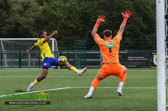 230826 Ascot v Guernsey-0011