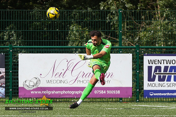 230826 Ascot v Guernsey-0034