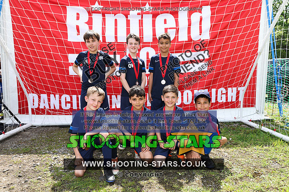 U8BFC24PRES-0078