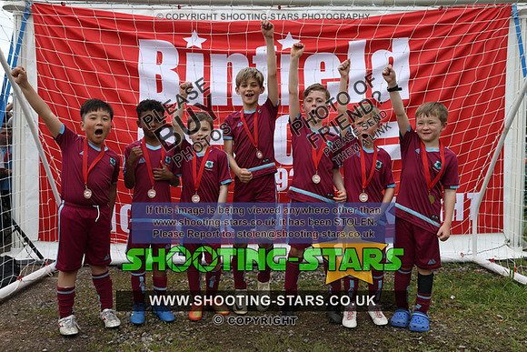 U8BFC24PRES-0022