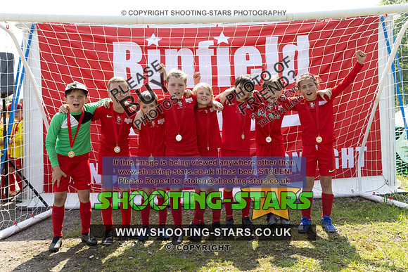 U9BFC24-PRES-0070